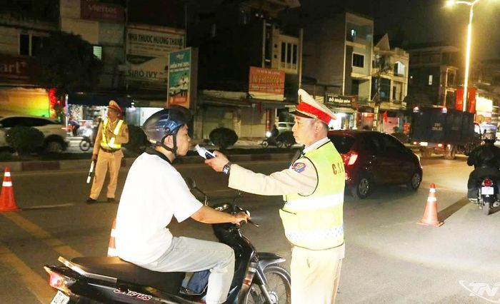 Lực lượng Cảnh sát giao thông triển khai công tác bảo đảm trật tự, an toàn giao thông trên địa bàn tỉnh.