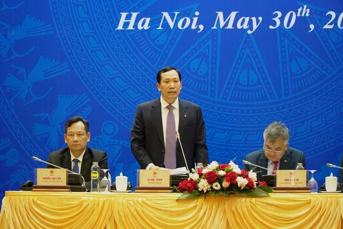 Thứ trưởng Bộ Công an, Thượng tướng Lê Văn Tuyến trả lời tại cuộc họp báo.