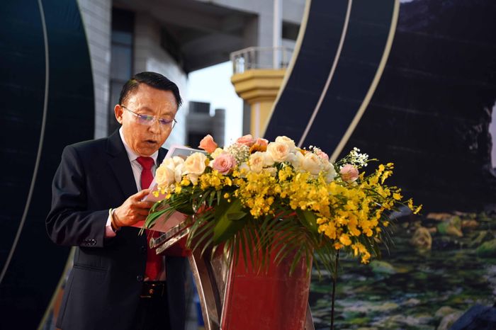 Ông Phan Văn Hoàng, Phó Giám đốc Sở VH, TT&amp;DL phát biểu khai mạc. Ảnh Đăng Lâm
