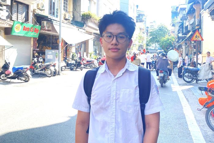 Em Nguyễn Khoa Nguyên, học sinh THCS Nguyễn Du. Ảnh: Minh Ngọc