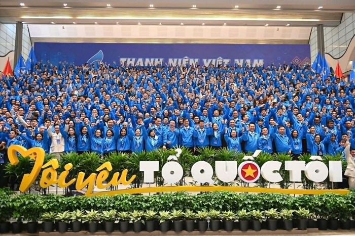  Thanh niên Việt Nam trong kỷ nguyên vươn mình. 