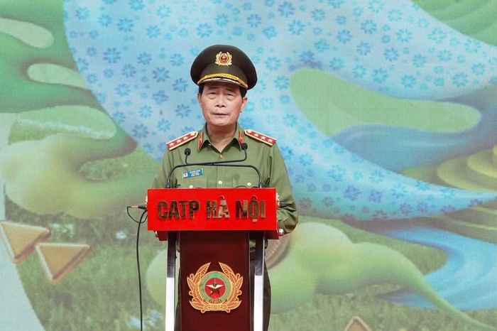 Thứ trưởng Lê Quốc Hùng phát biểu tại lễ hưởng ứng Cuộc thi sáng tạo video, clip “Tổ quốc bình yên”.