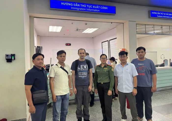 Phòng PC10 phối hợp với các đơn vị nghiệp vụ thực hiện các biện pháp quản lý chặt chẽ, nhân văn với người nước ngoài.