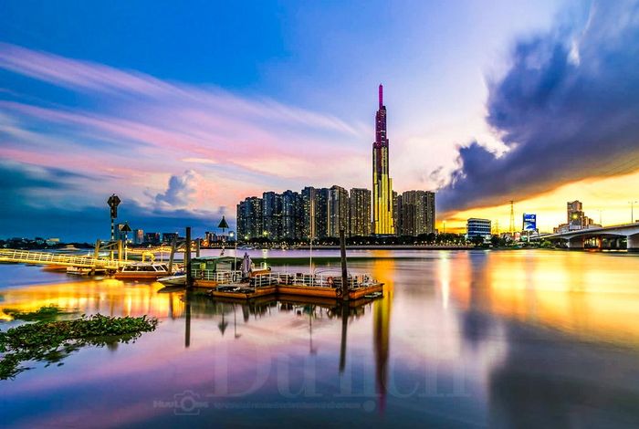 Theo quy hoạch, hệ thống bến thủy đa dụng sẽ kết nối đồng bộ với công viên sự kiện, du thuyền nhà hàng và tuyến buýt sông đêm.