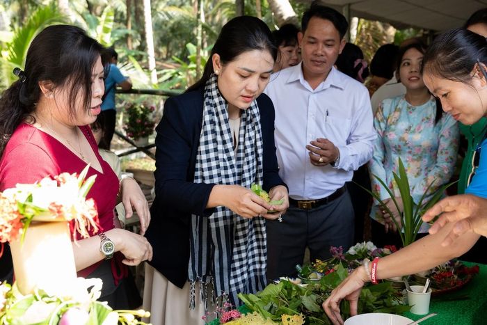 Nhiều du khách khẳng định sẽ ưu tiên mua sắm tại các cửa hàng địa phương và các đơn vị kinh doanh độc lập trong chuyến đi.