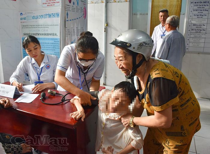 Người khuyết tật là một trong những đối tượng được ưu tiên khám sức khỏe.