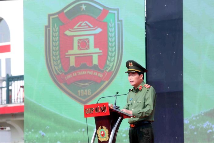 Thượng tướng Lê Quốc Hùng, Thứ trưởng Bộ Công an phát biểu tại sự kiện. Ảnh: Công an Hà Nội
