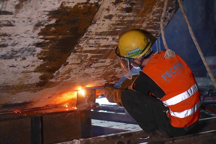 Các bộ phận sẽ được tách rời để tiện cho việc vận chuyển. Ảnh: Phạm Công