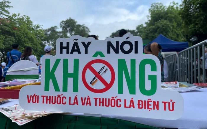 Tại Việt Nam nữa khi tỷ lệ sử dụng thuốc lá điện tử trong nhóm học sinh từ 13–15 tuổi đã tăng theo cấp số nhân trong vài năm gần đây.