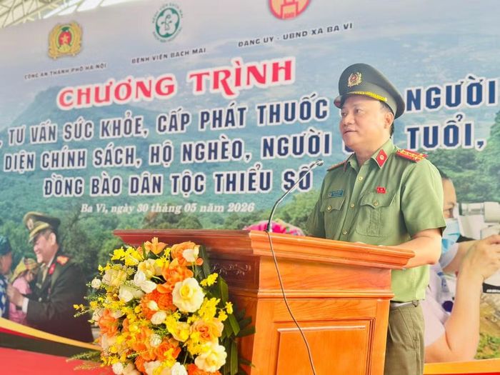 Đại tá Nguyễn Tiến Đạt quán triệt yêu cầu nhiệm vụ của lực lượng Công an Thành phố: Đảm bảo công tác hỗ trợ nhân dân sớm phát hiện các vấn đề y tế, từng bước nâng cao nhận thức tự chăm sóc sức khỏe