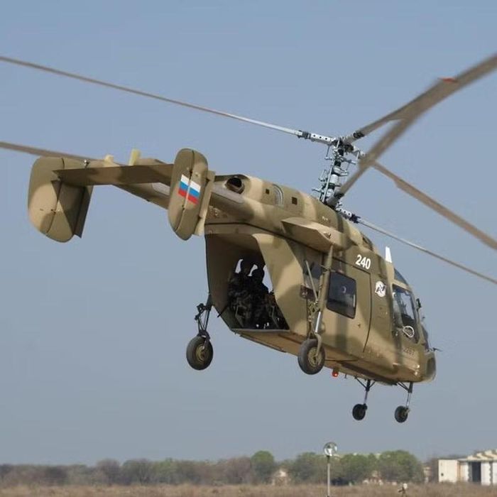 Cần lưu ý, các nguyên mẫu trực thăng Ka-226T sản xuất trước đây được trang bị 2 động cơ Safran Arrius 2G1 do Pháp sản xuất nhưng đã bị ngừng cung cấp do các lệnh cấm vận.