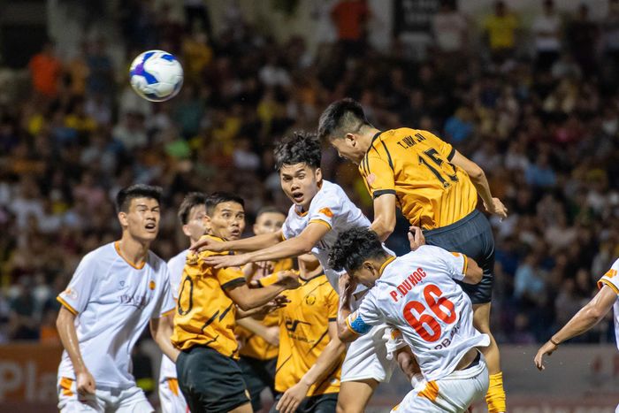  HA Gia Lai tự cứu mình trong 180 phút còn lại của mùa V-League 2025-2026. Ảnh: VPF. 