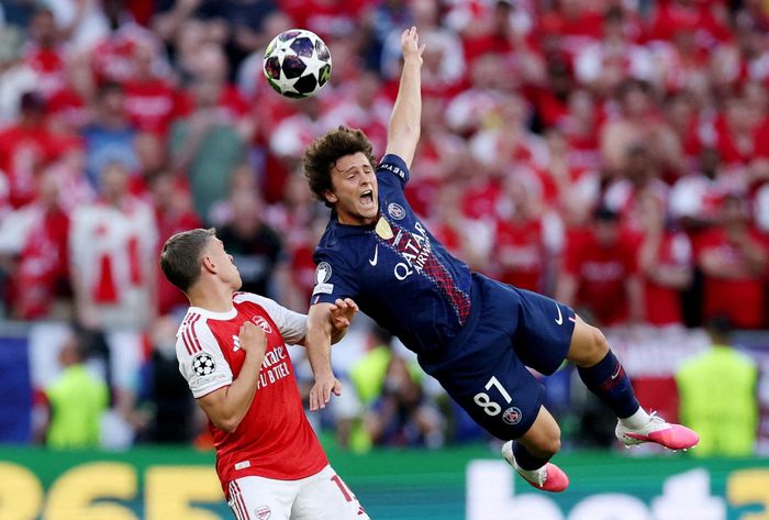  Joao Neves có thể không phải ngôi sao sáng nhất. Tuy nhiên, anh chính là trái tim của PSG. 