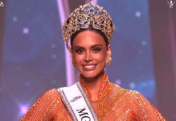 Người đẹp Colombia, Vanessa Pulgarin trở thành Hoa hậu Miss Grand International All Stars 2026. Ảnh màn hình: Grand TV