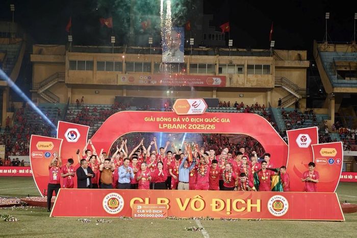 CAHN giành ngôi vô địch mùa giải 2025/2026