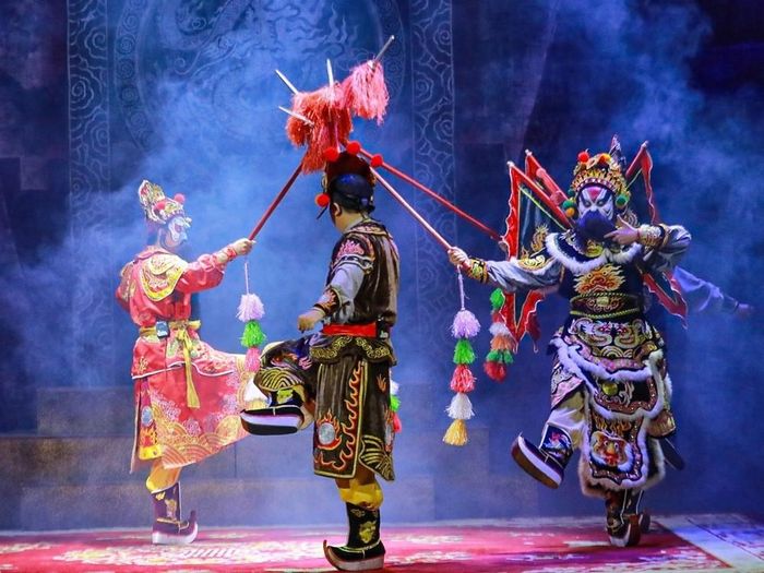 Trích đoạn tuồng “Ôn Đình chém Tá”. Ảnh: Khánh Hòa - TTXVN