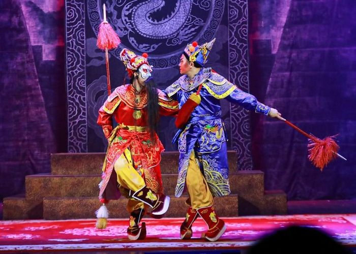 Trích đoạn tuồng “Ôn Đình chém Tá”. Ảnh: Khánh Hòa - TTXVN