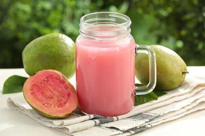 Bổ sung quả ổi và nước ép ổi vào chế độ ăn có thể hỗ trợ ngừa chứng thiếu máu hiệu quả - Ảnh minh họa: NEWS MEDICAL