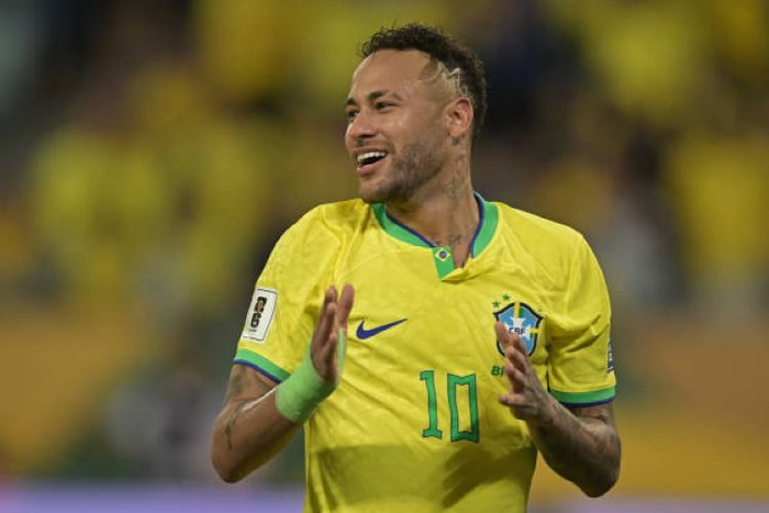 HLV Carlo Ancelotti khẳng định Neymar vẫ sẽ dự World Cup cùng với tuyển Brazil. Ảnh: Getty 