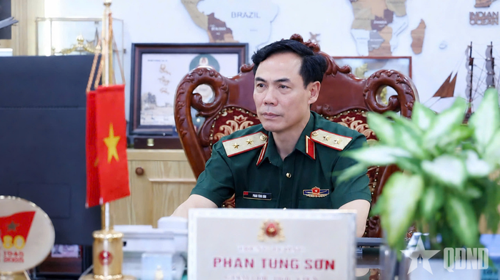 Trung tướng, GS, TS Phan Tùng Sơn, Giám đốc Học viện Hậu cần.