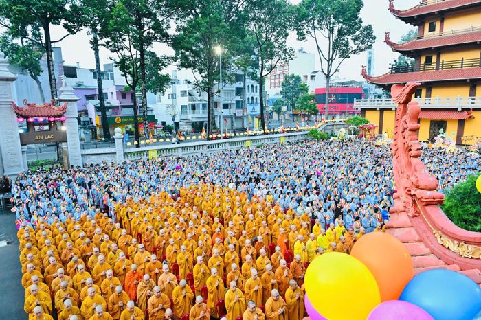 Quang cảnh đại lễ. Ảnh: VIỆT DŨNG 