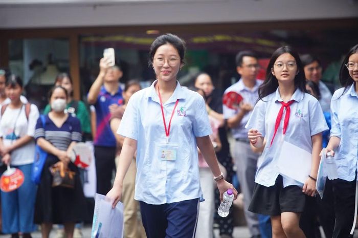 Thí sinh dự kỳ thi tuyển sinh lớp 10 của Hà Nội năm nay. (Ảnh: Duy Phạm)