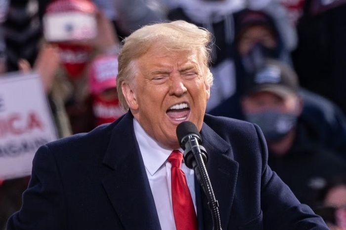 Ông Trump chỉ trích những người rút khỏi Freedom 250 là "nghệ sĩ hạng ba". Ảnh: AFLO.