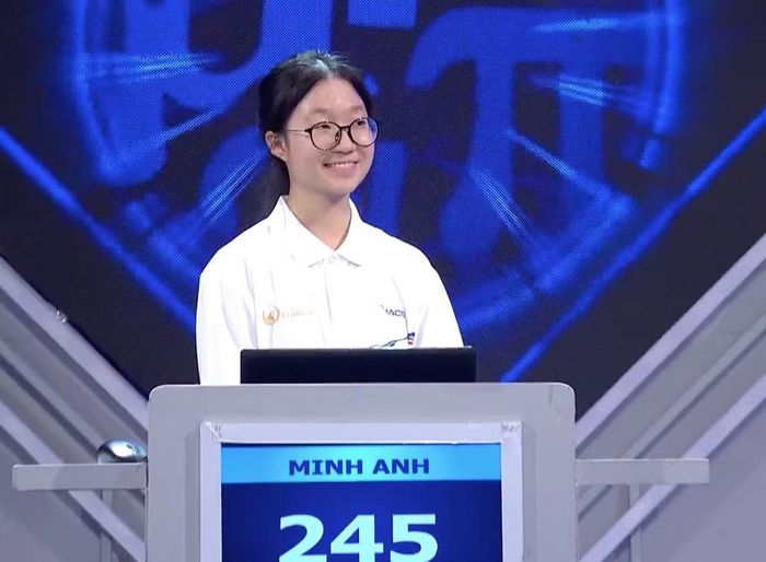 Minh Anh đã giành chiến thắng với điểm số 245.