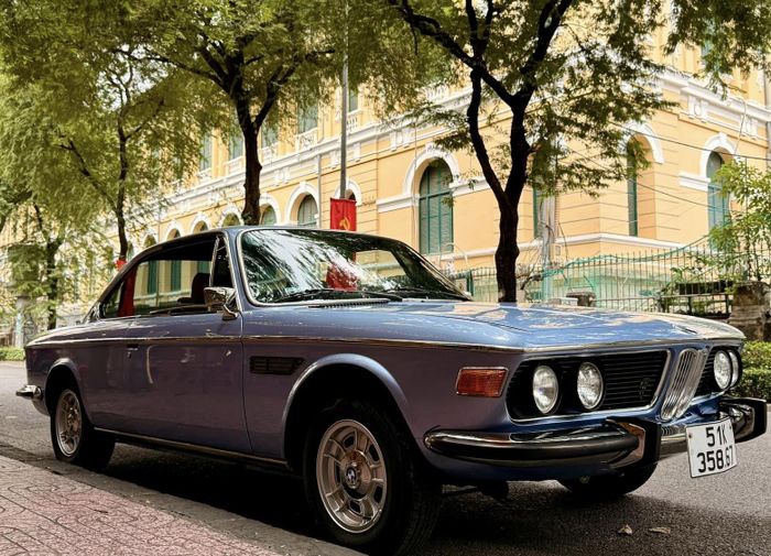 BMW E9, chiếc xe hai cửa hạng sang nổi tiếng của BMW sản xuất ở cuối thập niên 1960 được người chơi tại Việt Nam phục dựng trở lại nguyên bản. Ảnh: Nguyễn Xuân Thủy