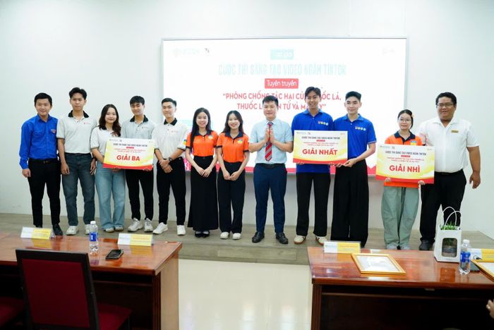 Những đội đoạt giải cao trong cuộc thi Video TikTok phòng chống ma túy, của Trường đại học HUTECH.