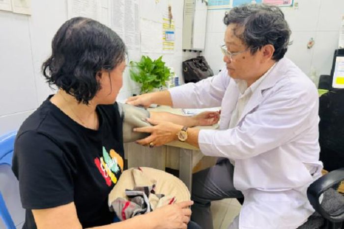 Người dân cần chuẩn bị gì, khám ở đâu và cách nhận kết quả để không bỏ lỡ quyền lợi. Ảnh: minh họa