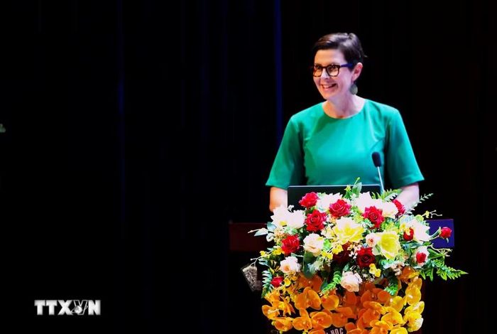 Tiến sỹ Angela Pratt - Trưởng Đại diện Tổ chức Y tế Thế giới (WHO) tại Việt Nam. (Ảnh: Ánh Tuyết/TTXVN)