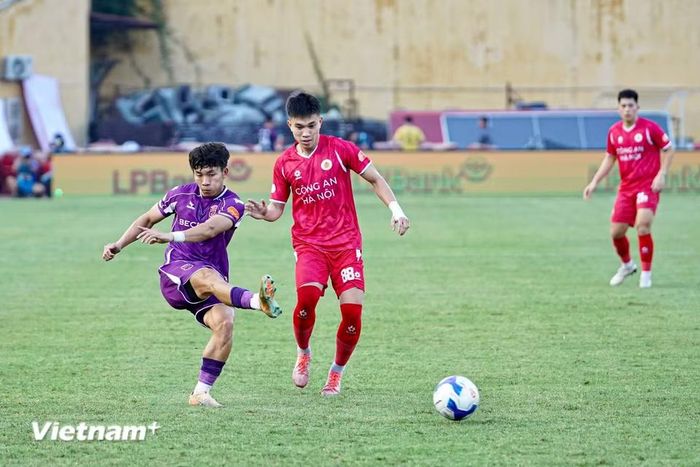 Becamex Thành phố Hồ Chí Minh dù thi đấu nỗ lực nhưng chỉ có thể ghi được một bàn thắng do công của ngoại binh Zlatkovic. (Ảnh: Việt Anh/Vietnam+)