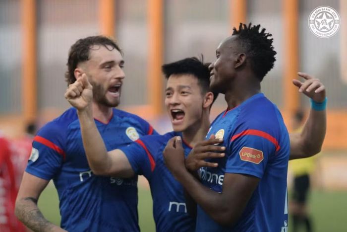 PVF-CAND mở ra cơ hội trụ hạng với chiến thắng 3-1 trước Hải Phòng. (Ảnh: PVFCAND)