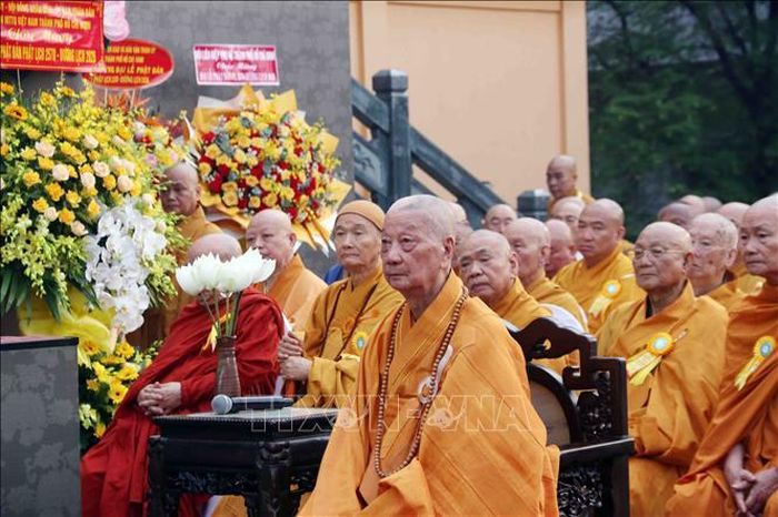 Đại lão Hòa thượng Thích Trí Quảng, Pháp chủ Giáo hội Phật giáo Việt Nam quang lâm chứng minh Đại lễ.