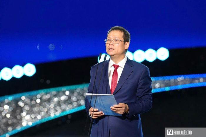 Ông Nguyễn Mạnh Hùng, Chủ tịch UBND thành phố Đà Nẵng, phát biểu tại lễ khai mạc DIFF 2026.