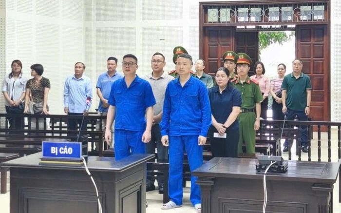 Các bị cáo tại tòa