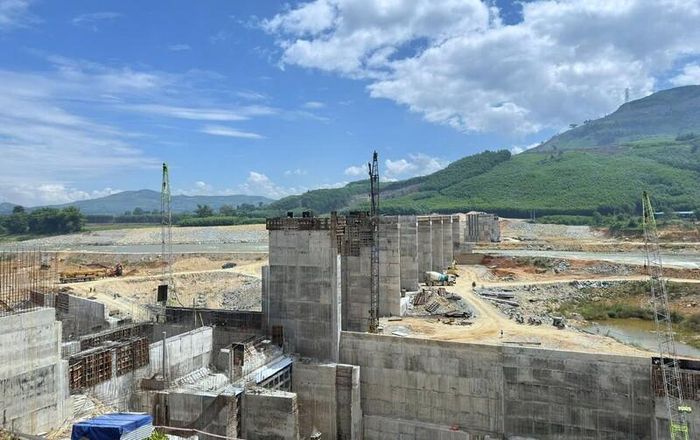 Hiện tại, tỉnh Quảng Ngãi có 17 dự án thủy điện đang triển khai thi công với tổng công suất 337MW. Ảnh: Hải Hoàng