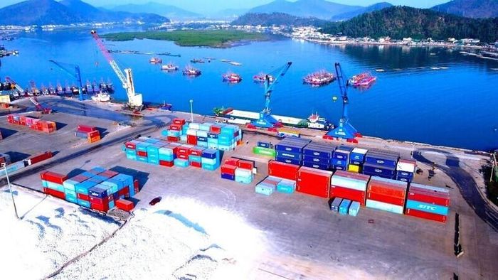Tỉnh Nghệ An đang đẩy nhanh triển khai Đề án “Phát triển tỉnh Nghệ An trở thành Trung tâm logistics của vùng Bắc Trung Bộ đến năm 2030, tầm nhìn đến năm 2045”. Ảnh: Mai Liễu