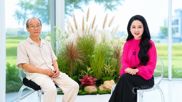 Ông Bùi Ngọc Bảo trao đổi với phóng viên Báo Công Thương