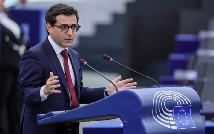 Ủy viên phụ trách chiến lược công nghiệp của EU, ông Stéphane Séjourné. Ảnh: FMT.