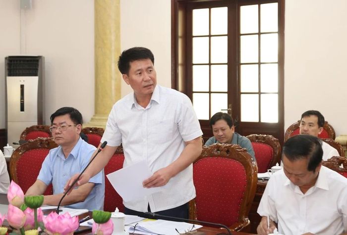 Đại diện lãnh đạo phường Quảng Phú phát biểu tại hội nghị.