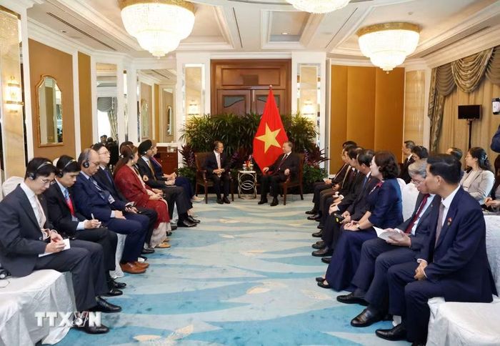 Tổng Bí thư, Chủ tịch nước Tô Lâm đề nghị hai Quốc hội tiếp tục phối hợp tăng cường trao đổi đoàn cấp cao, nhóm nghị sĩ trẻ, nhóm nữ nghị sĩ và các cấp ủy ban trực thuộc - Ảnh: TTXVN
