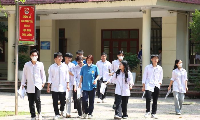 Thí sinh tham dự Kỳ thi tốt nghiệp trung học phổ thông năm 2025 tại Bắc Ninh.