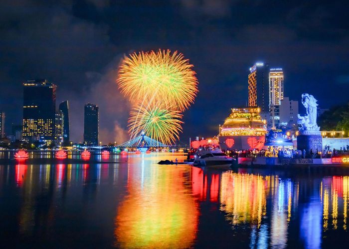 Màn trình diễn mang đậm dấu ấn của đội chủ nhà Đà Nẵng. Ảnh: LÊ QUANG DIỆU