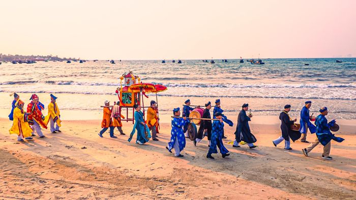 Lễ Nghinh thần trên biển