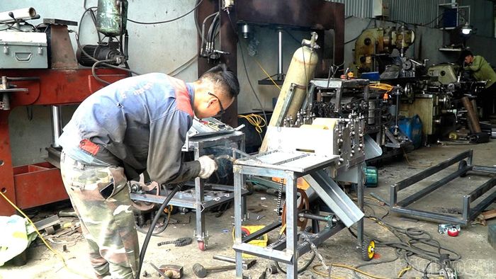 Nhiều thanh niên được tạo việc làm tại chỗ từ các hợp tác xã do thanh niên làm chủ.