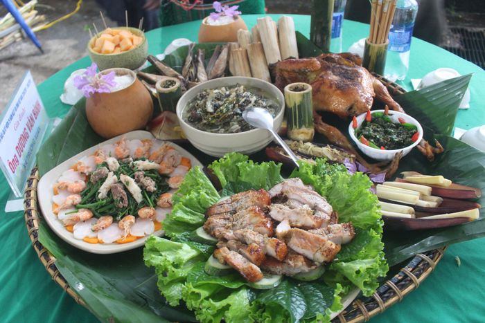 Những mâm cơm ngon, chứa đựng yêu thương