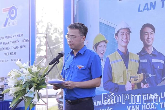 Lãnh đạo Trung ương Đoàn phát biểu khai mạc Ngày hội.