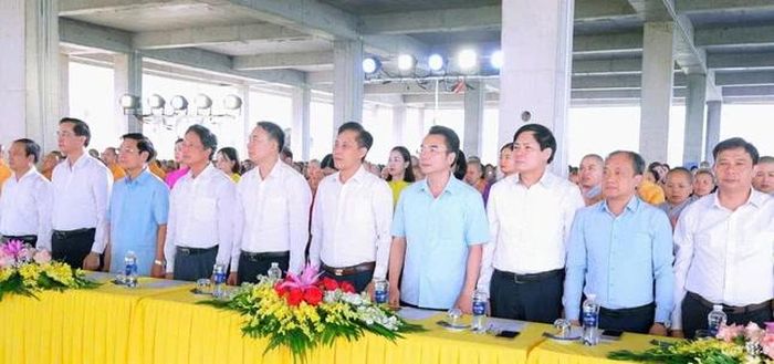 Đại diện chính quyền tham dự
